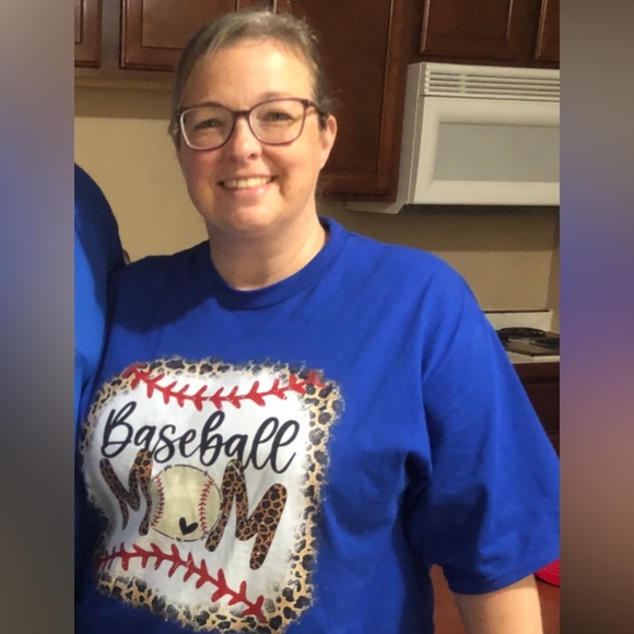 💜💁🏻‍♀️meet your posher, Karen - Picture 3 of 7